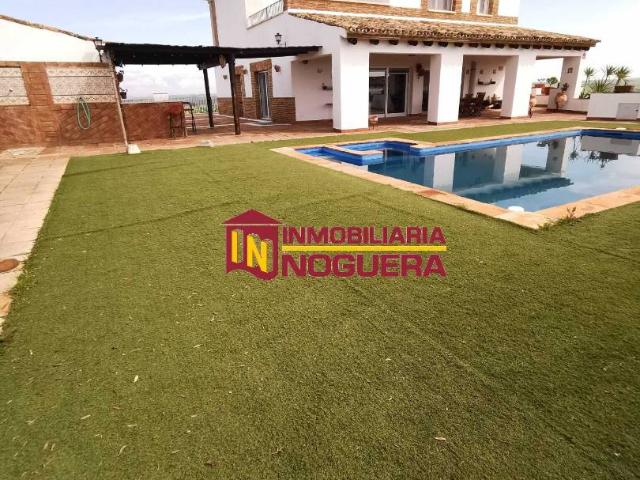 Chalet en venta en Écija, Andalucía