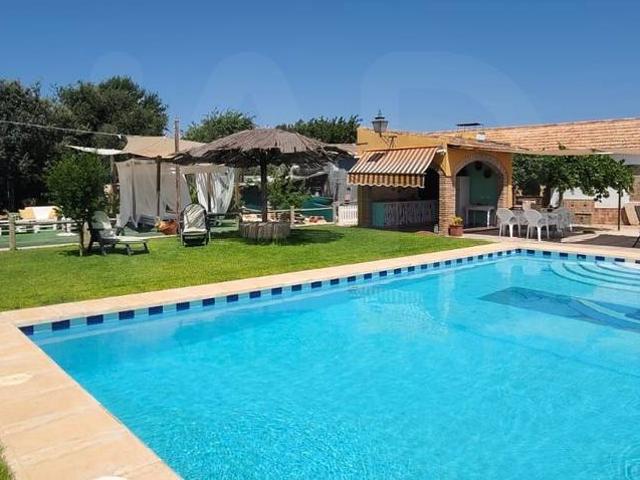 Chalet en venta en Écija, Andalucía