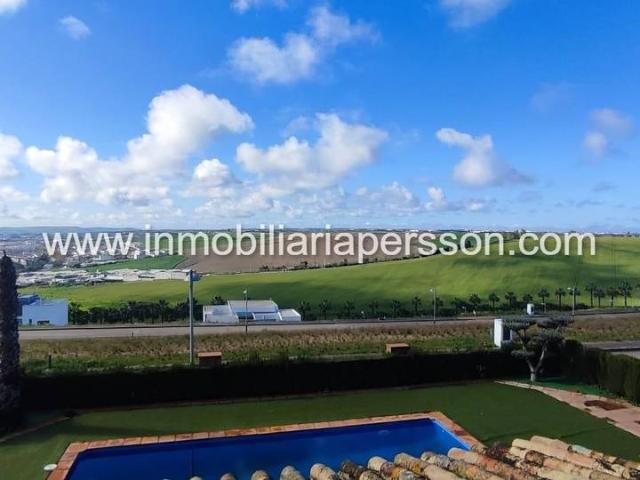 Chalet en venta en Écija, Andalucía