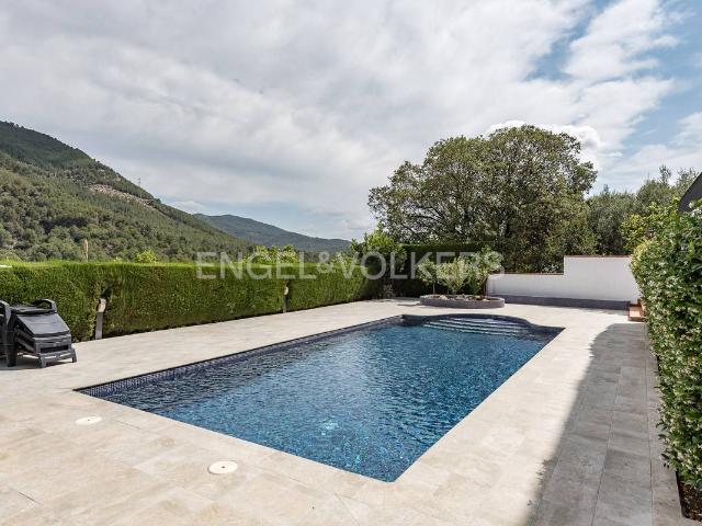 Chalet en venta en Sant Feliu del Racó, Castellar Del Vallès