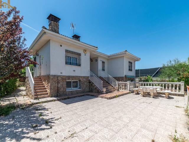 Chalet en venta en El Álamo, Madrid