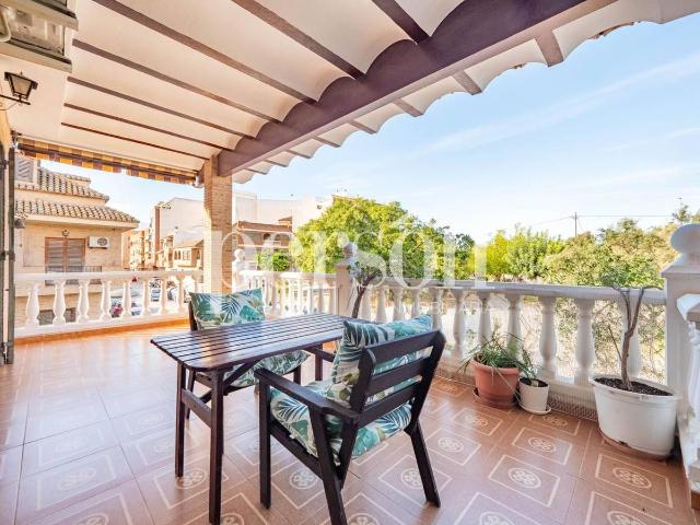 Chalet en venta en l'Horta Nord, Valencia