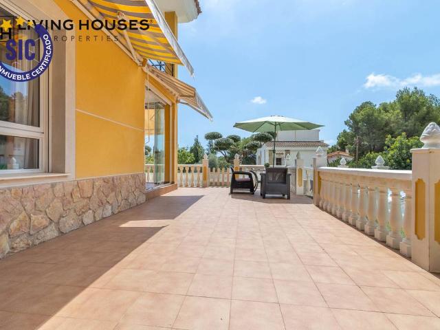 Villa en venta en Oropesa Del Mar, els Quarts
