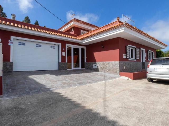 Villa en venta en La orotava, La Marzaga