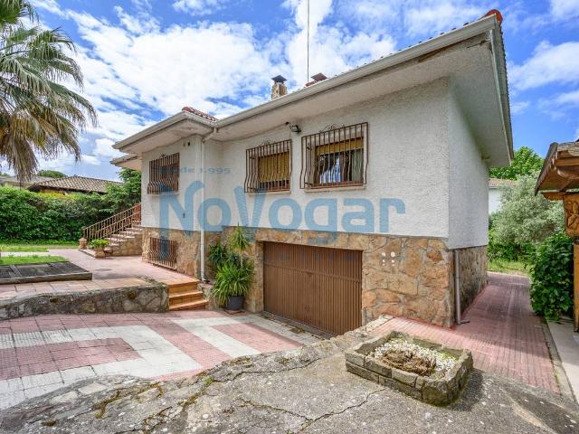 Chalet en venta en Villaviciosa De Odón, Madrid