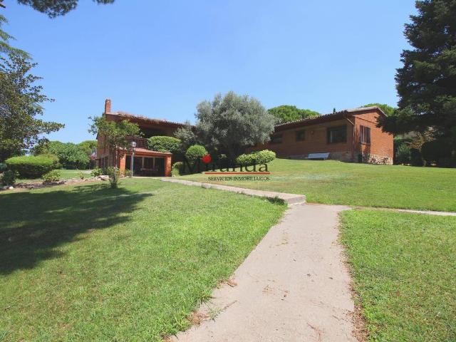 Chalet en venta en Villaviciosa De Odón, Madrid