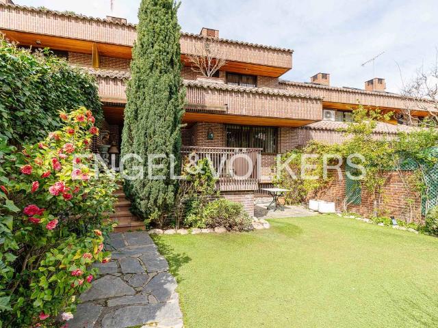 Chalet en venta en Rozas De Puerto Real, Madrid