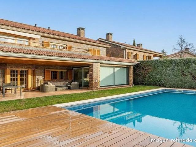 Chalet en venta en Rozas De Puerto Real, Madrid