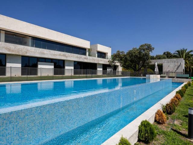 Chalet en venta en Rozas De Puerto Real, Madrid