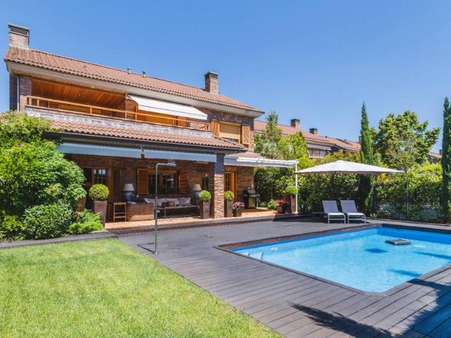 Chalet en venta en Rozas De Puerto Real, Madrid