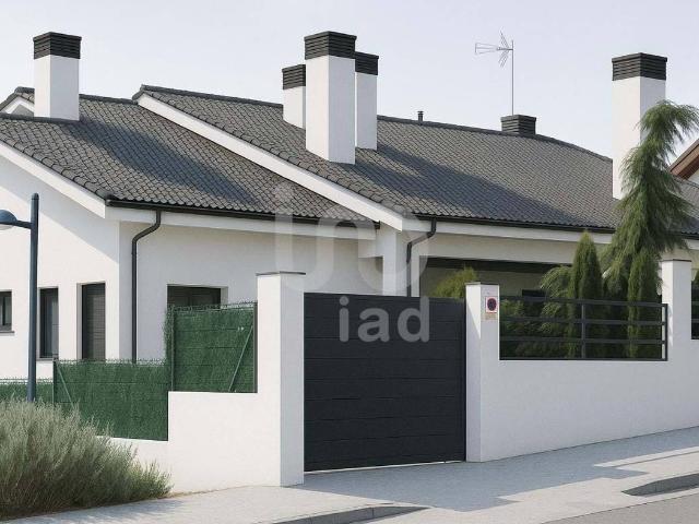 Villa en venta en Avilés, El Quirinal
