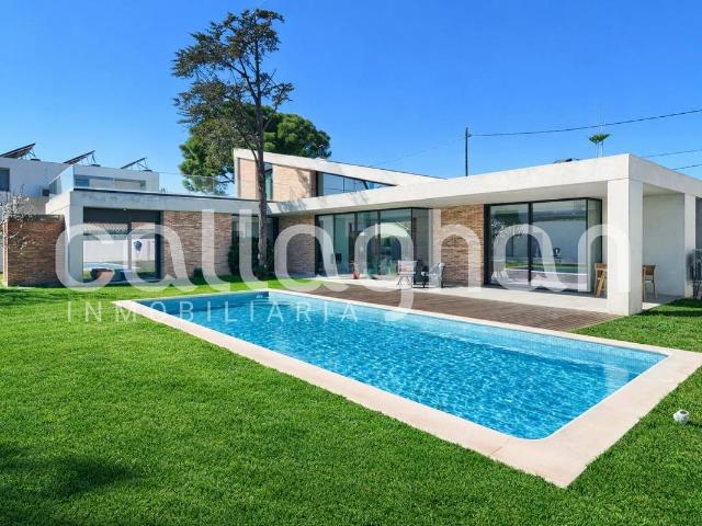 Chalet en venta en Los Almendros, l'Eliana