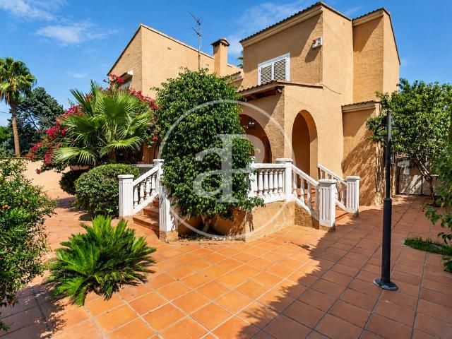Chalet en venta en Los Almendros, el Camp de Túria