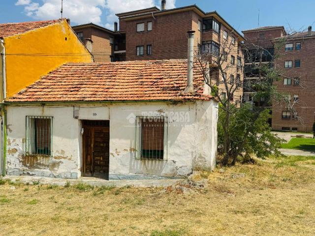 Chalet en venta en Segovia, Santa Columba