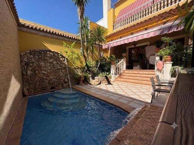 Chalet en venta en Zona 2 (Centro y San Francisco), Lucena