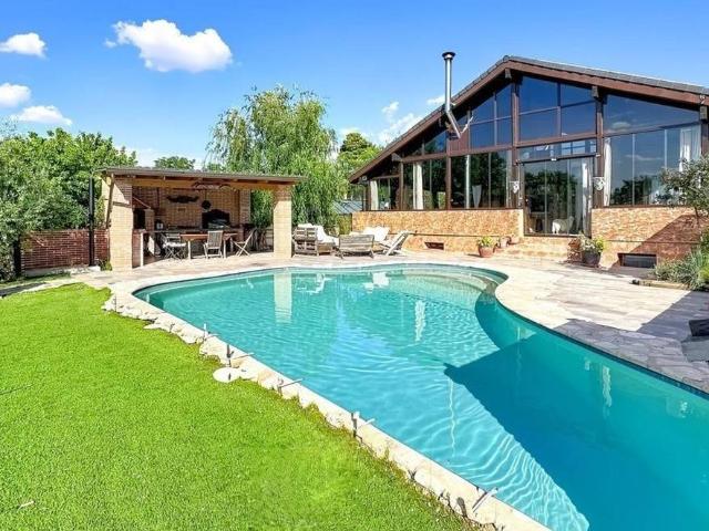 Chalet en venta en El Casar, Castilla-La Mancha