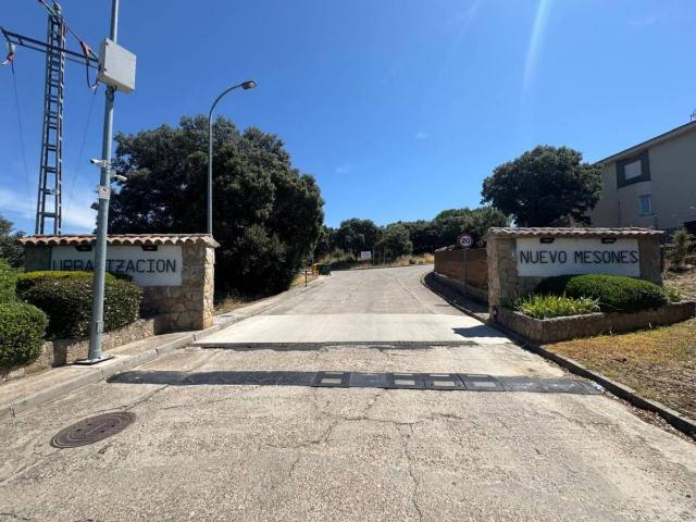 Villa en venta en El Casar