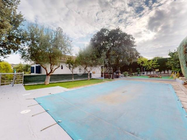 Chalet en venta en El Casar, Guadalajara