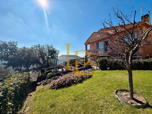 Chalet en venta en El Casar, Castilla-La Mancha