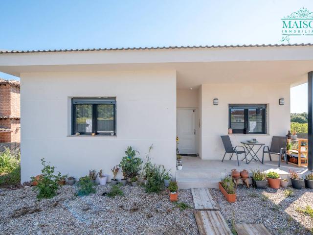 Villa en venta en El Casar