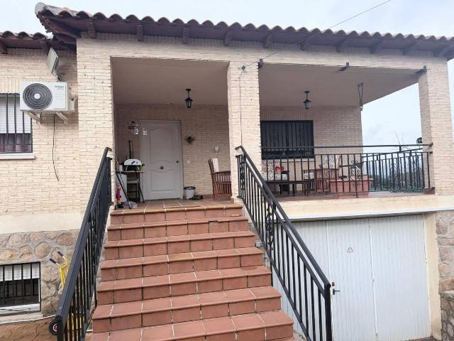 Chalet en venta en El Casar De Escalona, Castilla-La Mancha