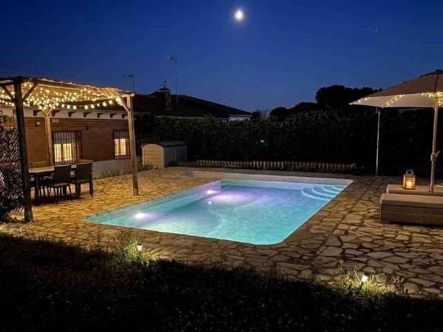 Chalet en venta en El Casar De Escalona, Castilla-La Mancha