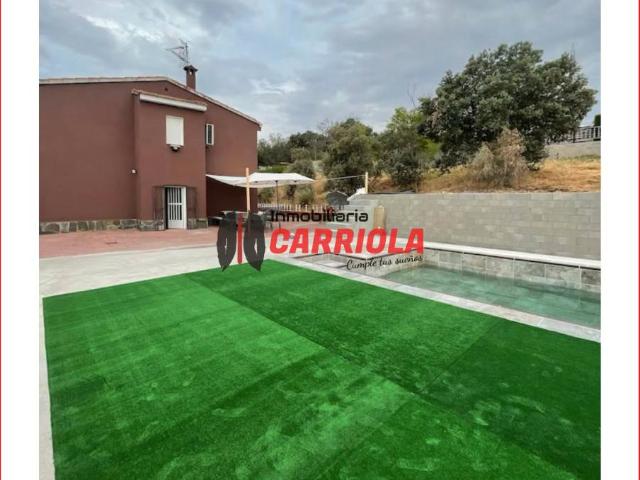 Villa en venta en El Casar De Escalona