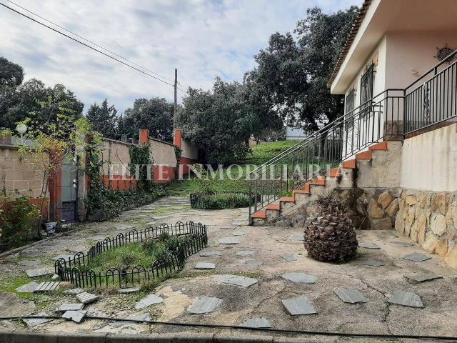 Chalet en venta en El Casar De Escalona, Toledo