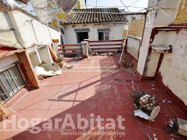 Chalet en venta en Burjassot