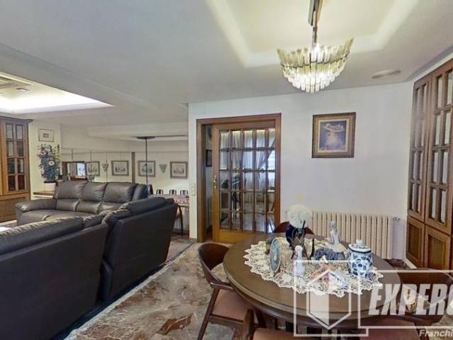 Chalet en venta en Burjassot