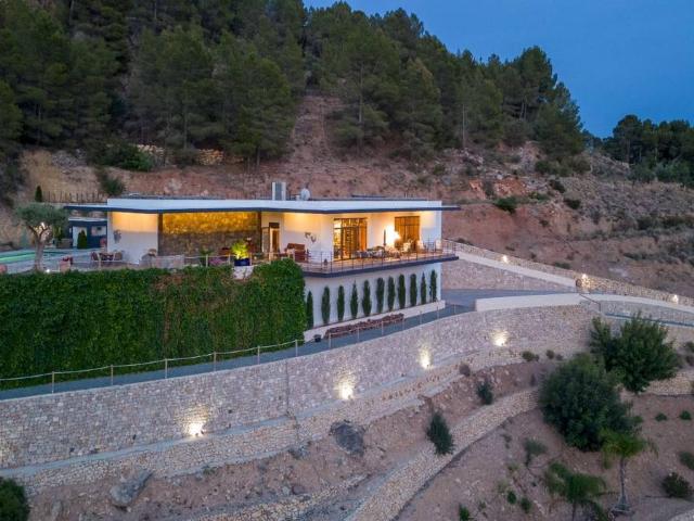 Chalet en venta en la Marina Baixa, Valencia