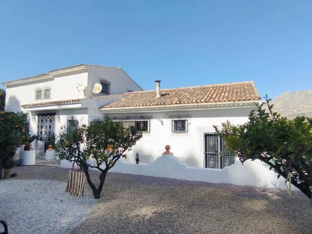 Chalet en venta en la Marina Baixa, Valencia