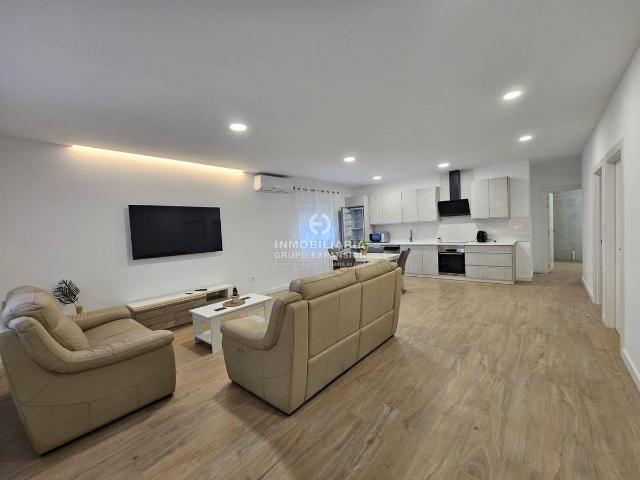 Chalet en venta en Aspe, Valencia