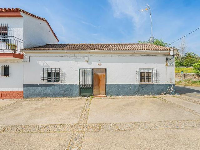 Villa en venta en El Castillo De Las Guardas, Barriada Cruz Marín