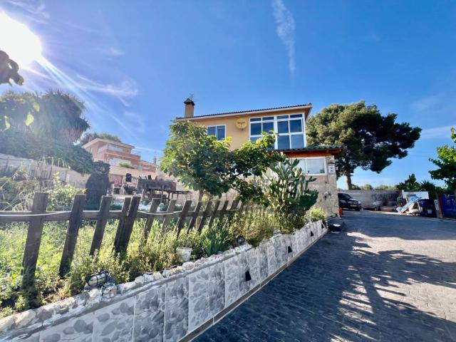 Villa en venta en El Catllar