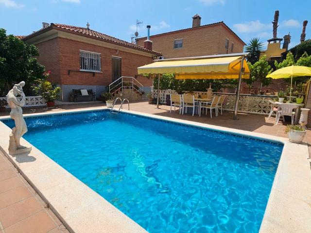 Villa en venta en El Catllar
