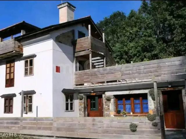 Chalet en venta en El Franco, Asturias