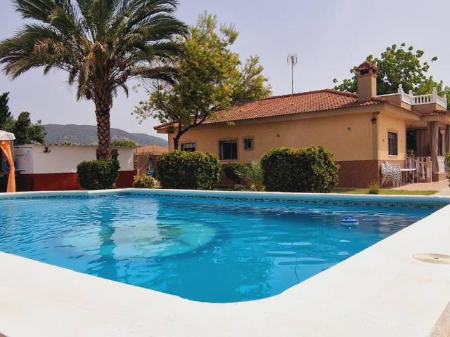 Chalet en venta en Distrito Centro, Córdoba