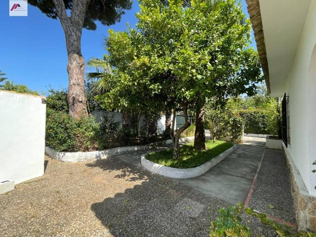 Villa en venta en El Puerto De Santa María, Angelita Alta