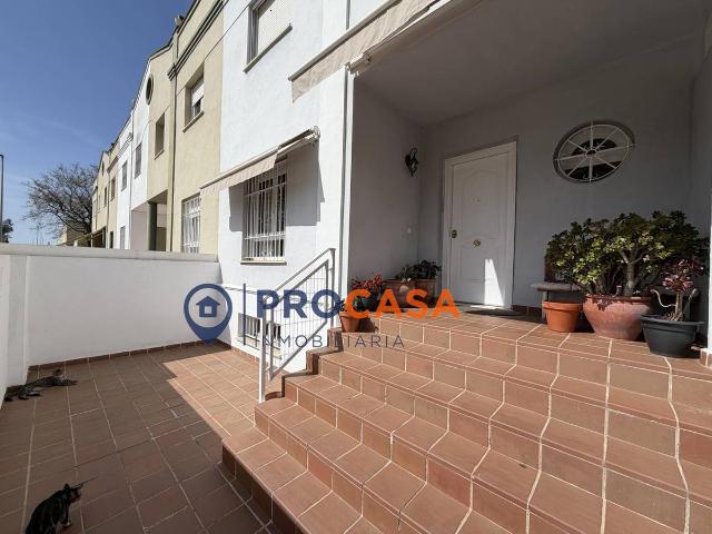 Chalet en venta en Utrera, Andalucía