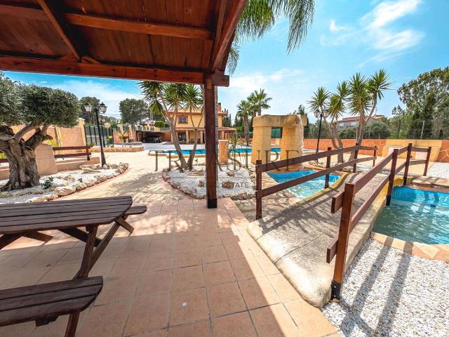 Villa en venta en Molina De Segura, Torrealta
