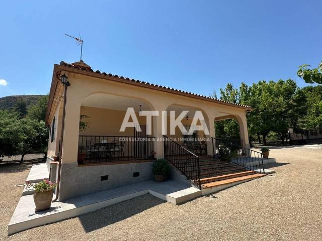 Villa en venta en Ontinyent