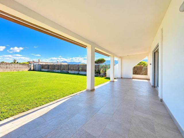 Chalet en venta en Cullera, València / Valencia