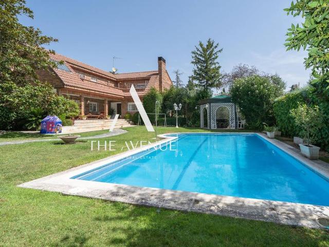 Chalet en venta en Boadilla Del Monte, Madrid