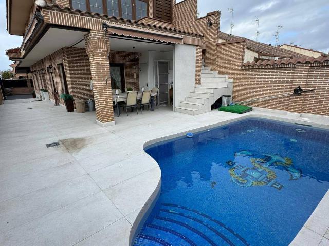 Chalet en venta en Casco Antiguo, Navalcarnero