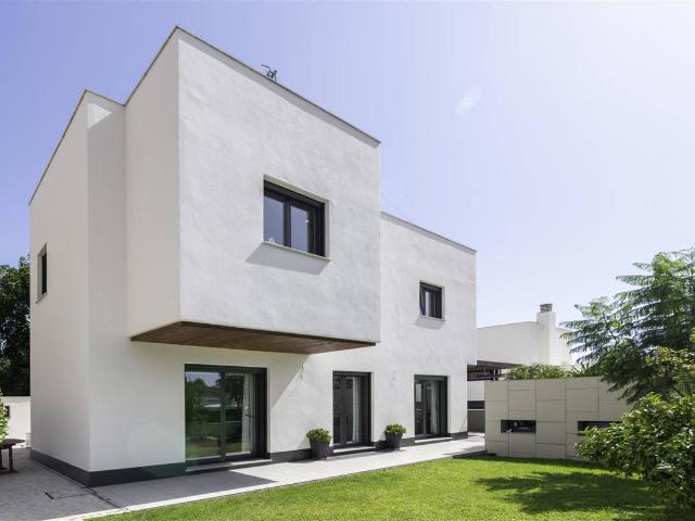 Villa en venta en Torremolinos