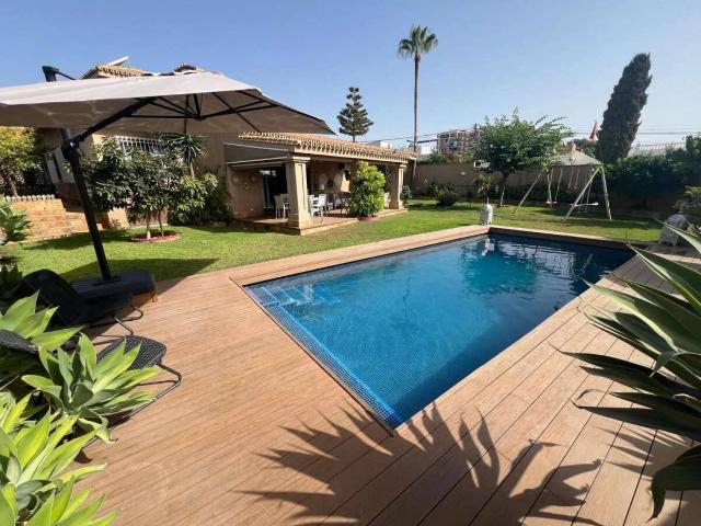 Villa en venta en Torremolinos