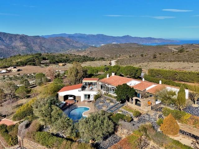 Villa en venta en El Port De La Selva