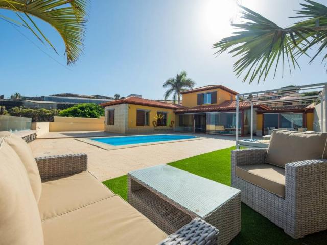 Chalet en venta en El Cantillo, Tacoronte