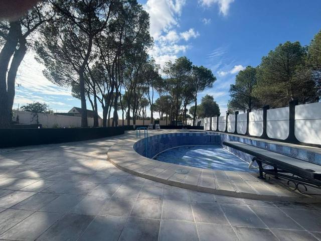 Villa en venta en El Provencio